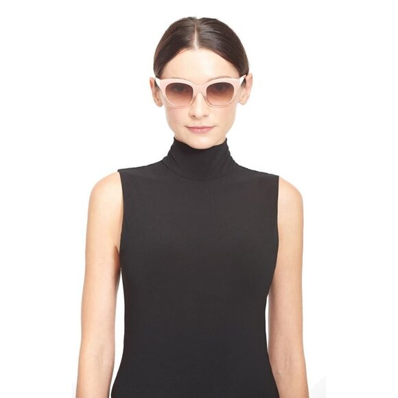 💕ALICE + OLIVIA💕 Victoria Sunglasses Blush/Fade NWT - Picture 2 of 16